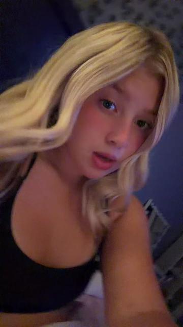 @??