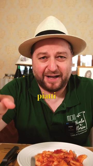 @O vicolo 'e l'aller&iacute;a
