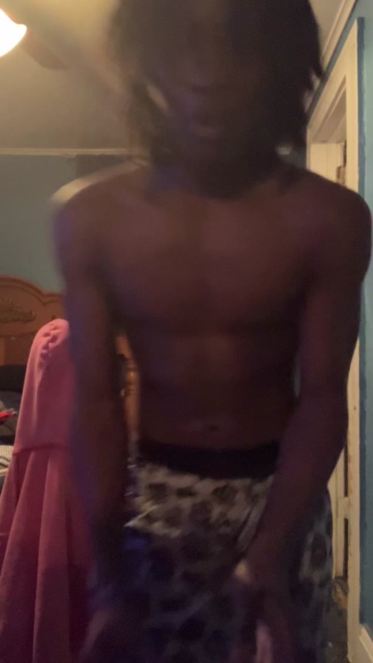 @<MinxtoWrld>