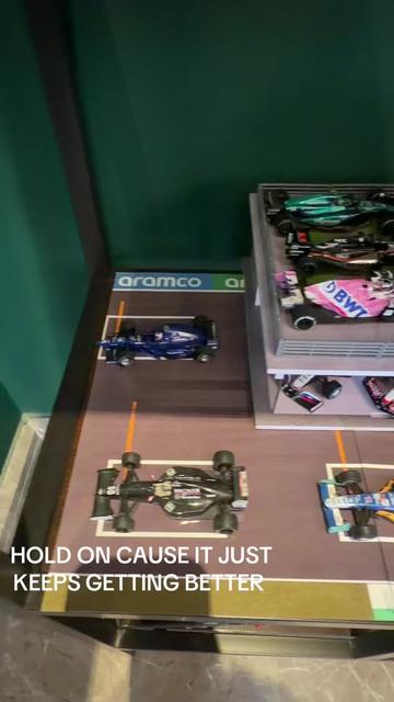 @F1 DIECAST OFFICE