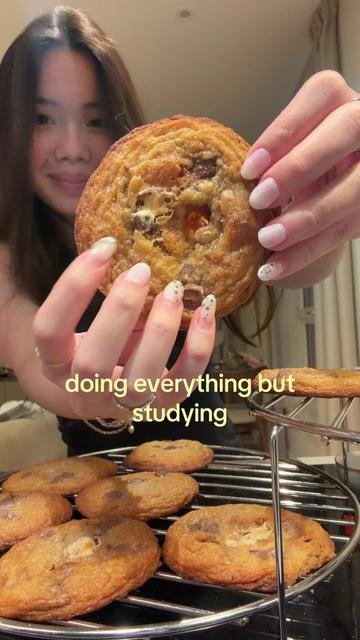 @Jo