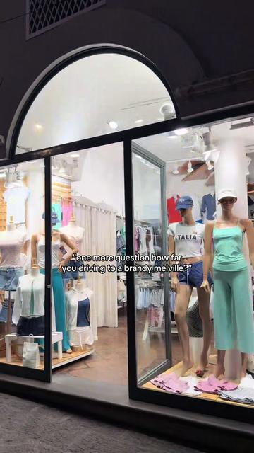 @౨ৎ⋆mina⋆౨ৎ