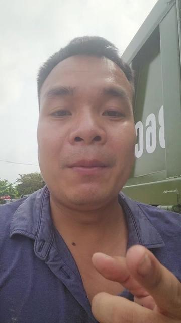 @Hu&acirc;n Xe T&agrave;u