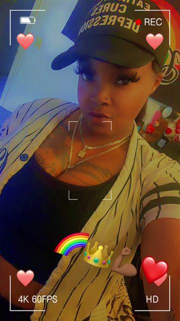@HerFavoriteLesbian_🌈🌈