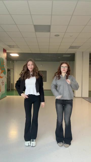 @ZHOOZHA