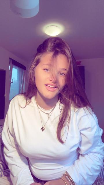 @𝓷𝓸𝓸𝓻🌸