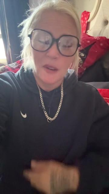 @FirsstLady