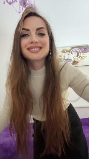 @Alina Elena156