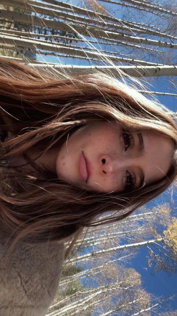 @𝒞𝓁𝒶𝓇𝑒🐾