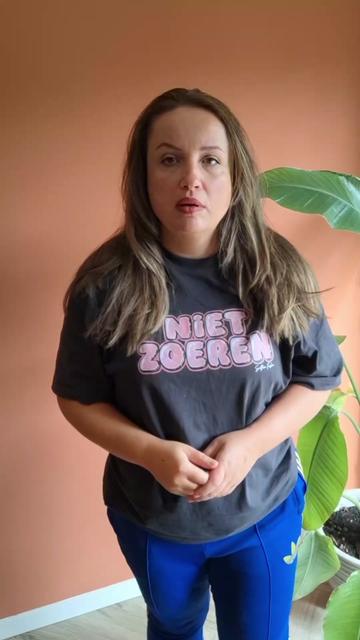 @Elvira Semovic | Comedian