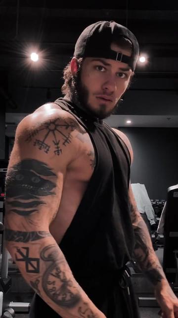 @Imwilliamdolan