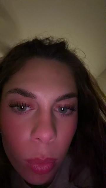 @👄