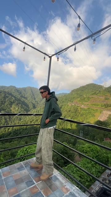 @Suraj Ghising❤️