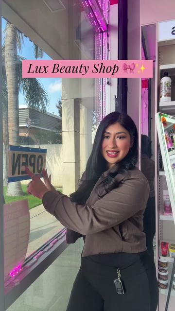 @luxbeautybakersfield