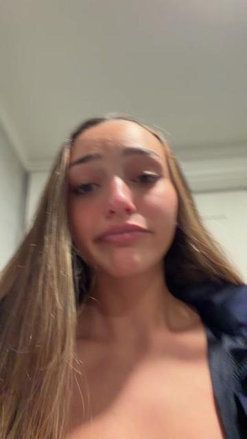 @Chloee!!๐๐๐๐๐งธ