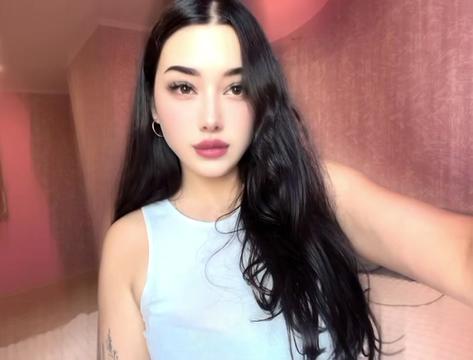 @MVikaaa._