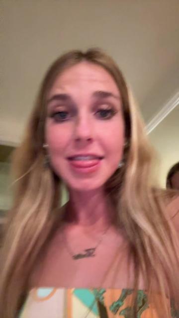 @kaitlinnn