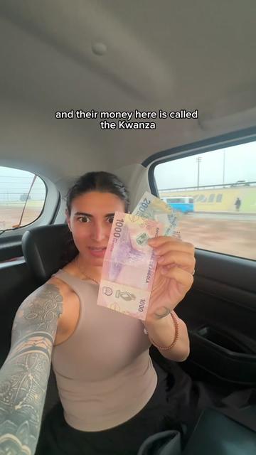 @chloe jade travels
