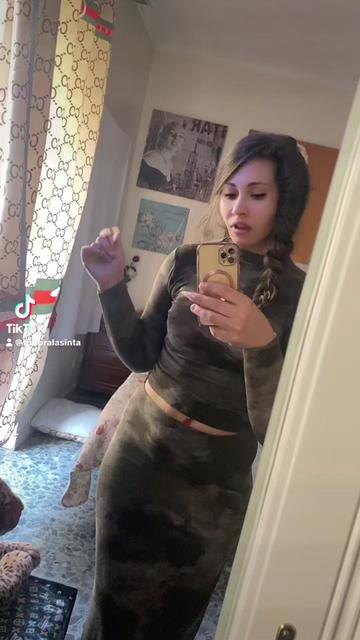 @auroralasinta