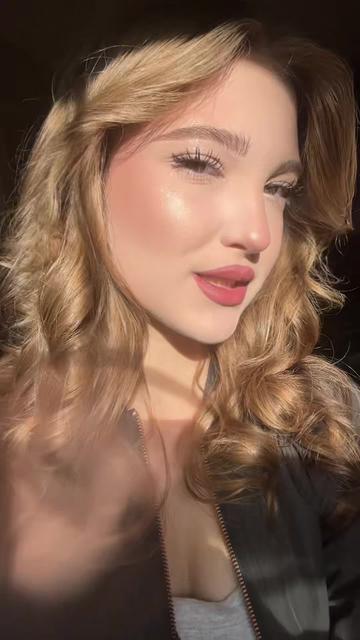 @мельникова