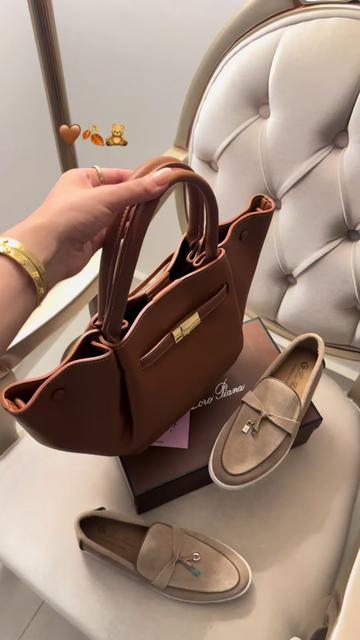 @LOLA BOUTIQUE