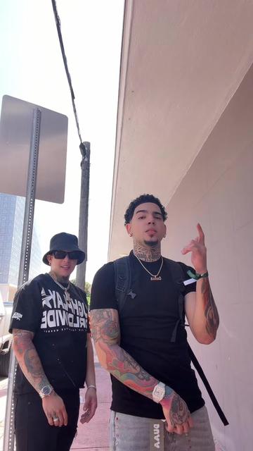 @JeyOne