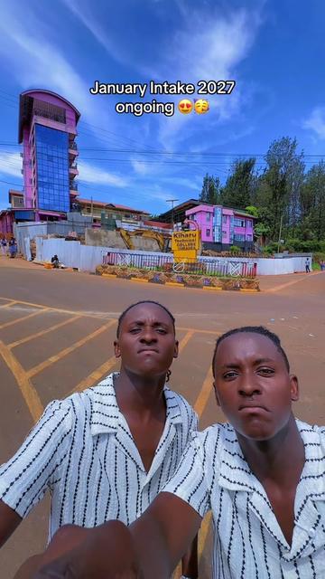 @Twinstars Africana🇰🇪