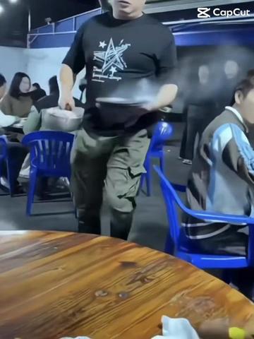 @AkosiMarco