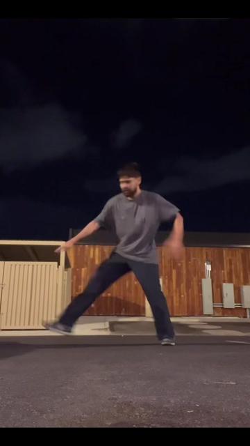 @isaac_dances