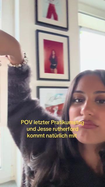 @&reg;️analuluu
