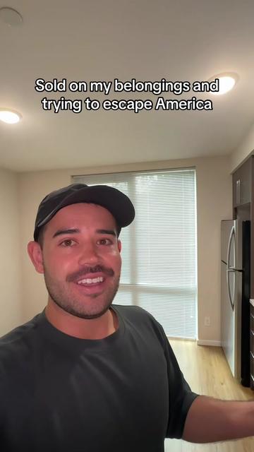 @NomadicallyRyan