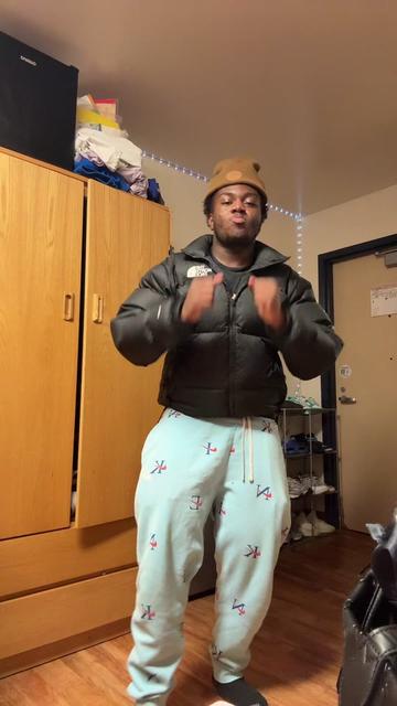 @itsapartynexttdoor