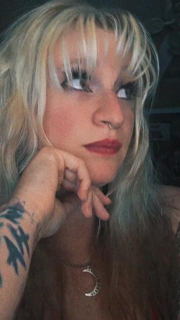 @Lilith.