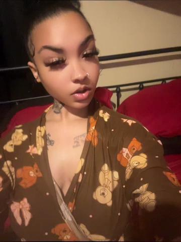 @dionnaaa__