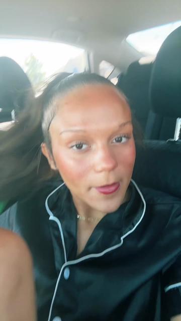 @unicornglittersparklees2