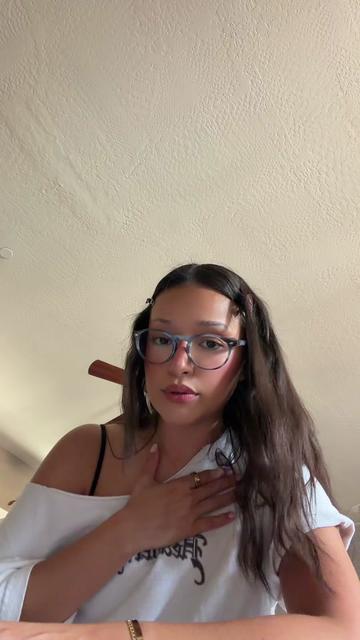 @Alejandra 🦢