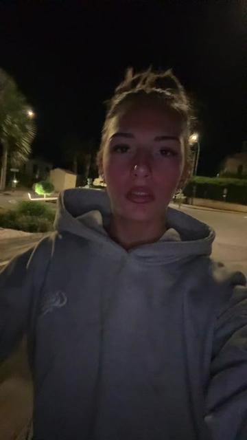 @L&eacute;a ⋆