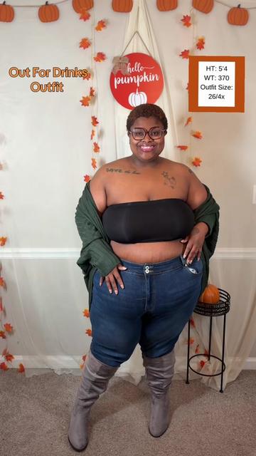 @Nikki • Plus Size Fashion