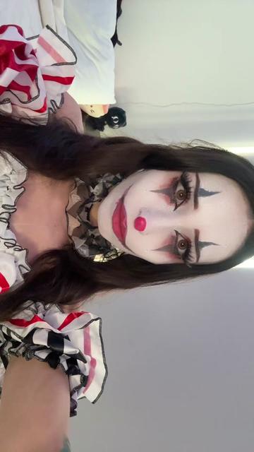 @Foxxi