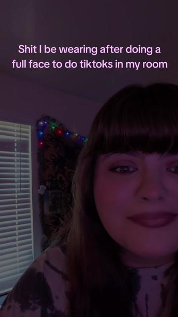@Mickie ☆°•