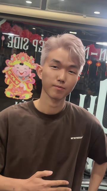@Tấn Tóc Nam