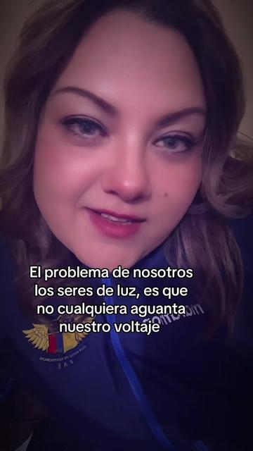 @🎙️Vherónyca Gudiño🧳