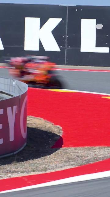 @Maverick Viñales