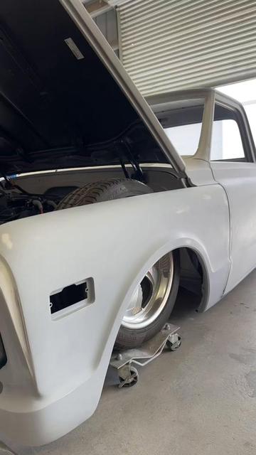 @WhatAreYouBuilding / C10 LGND