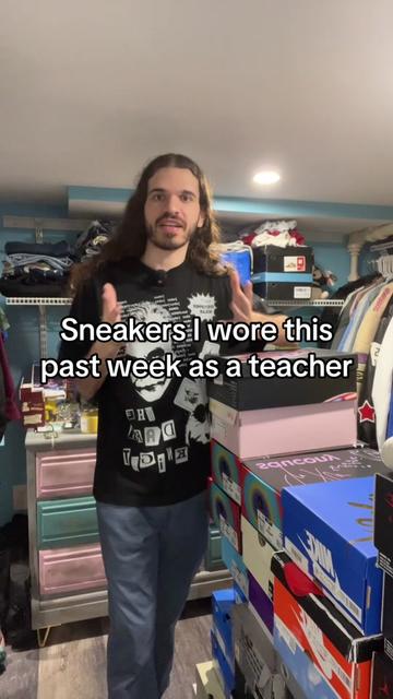@sneakcoder