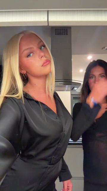@skye sikola