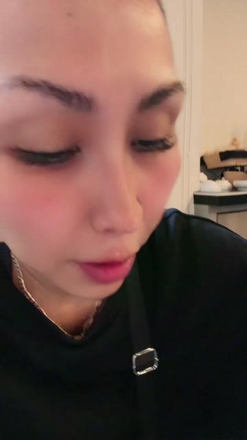 @YennAkasha