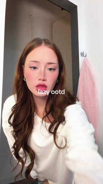 @Lena Carina