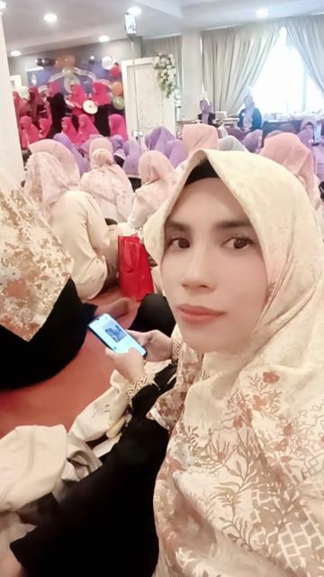 @happy girl 💞 💞tiktok.com/@zi
