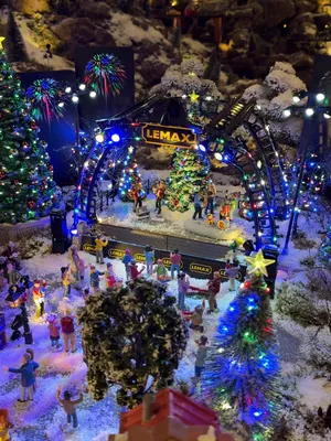 @Mike&rsquo;s Christmas Village ✨